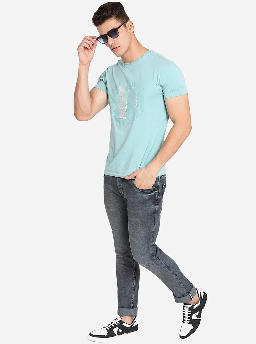 Light Grey Solid Slim Fit Jeans | JadeBlue