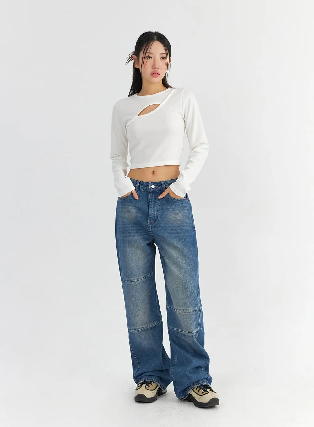 Line Detailed Wide Leg Jeans CO325