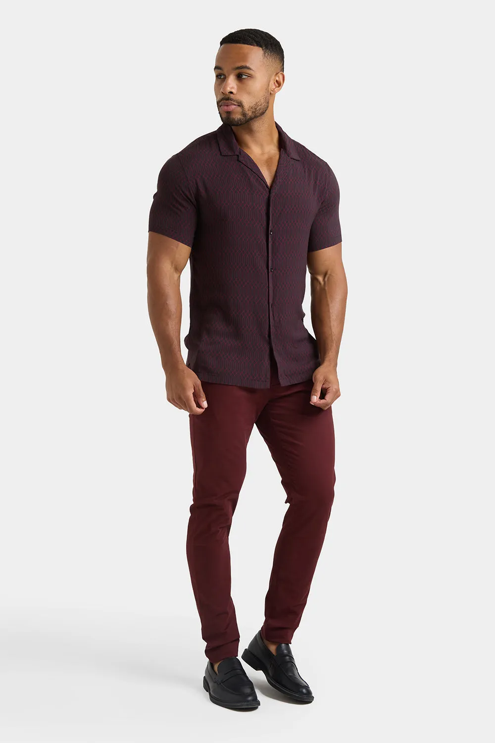 Muscle Fit Cotton Stretch Chino Trouser in Deep Burgundy