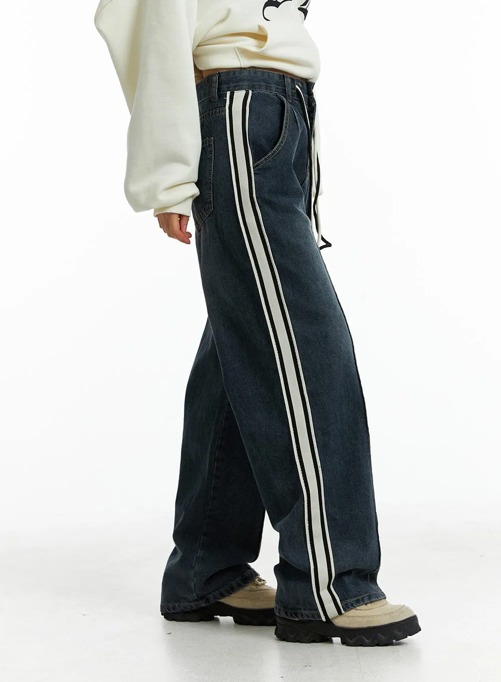 Striped Wide Leg Jeans IN322