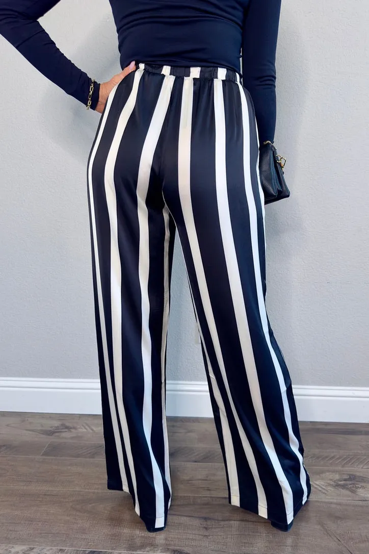 Top Model Striped Drawstring Pants